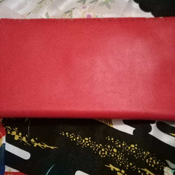 Red Clutch.  NWOT - Picture 2 of 2